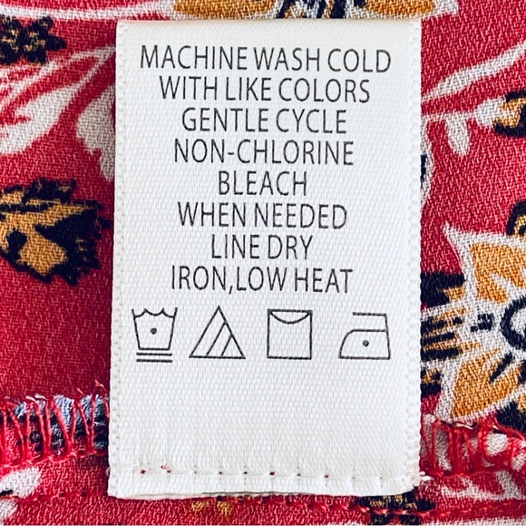 Max Studio Blouse V-Neck Front Tie Cape Sleeves Flattering Relaxed Lightweight - Picture 11 of 12